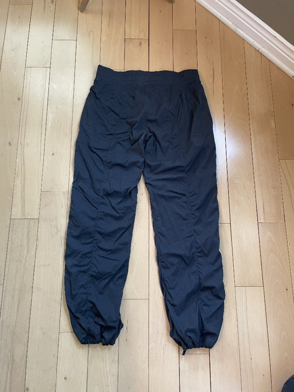 Lululemon LINED Dance Studio Pants - Size 10 - Picture 4 of 5